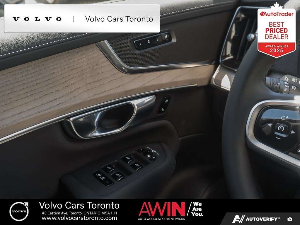 2026 Volvo XC90 B6 AWD Plus Dark Theme 7-Seater thumb 30