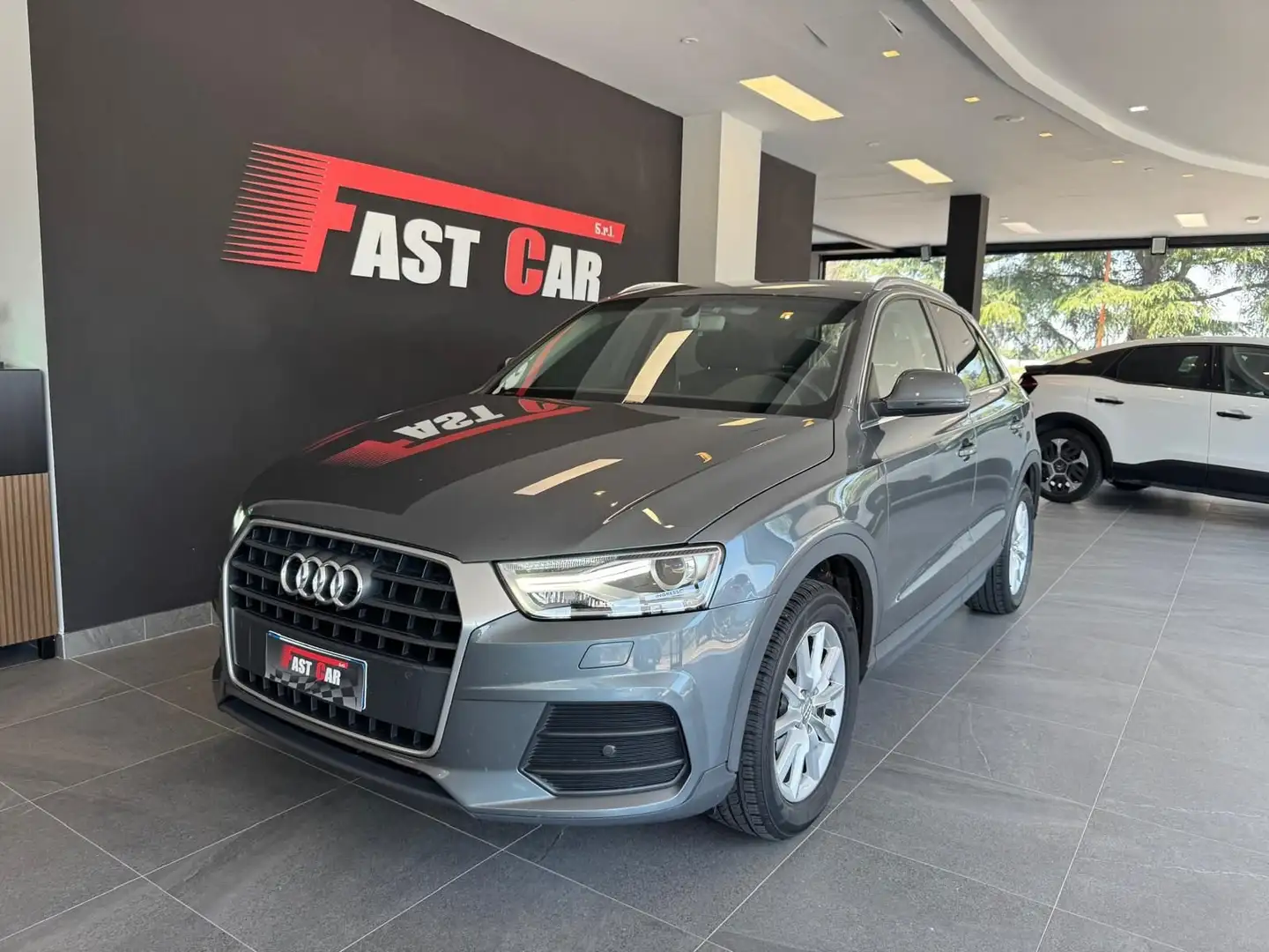 Audi Q3 Q3 1.4 TFSI 150 CV S tronic Business Grigio - 1