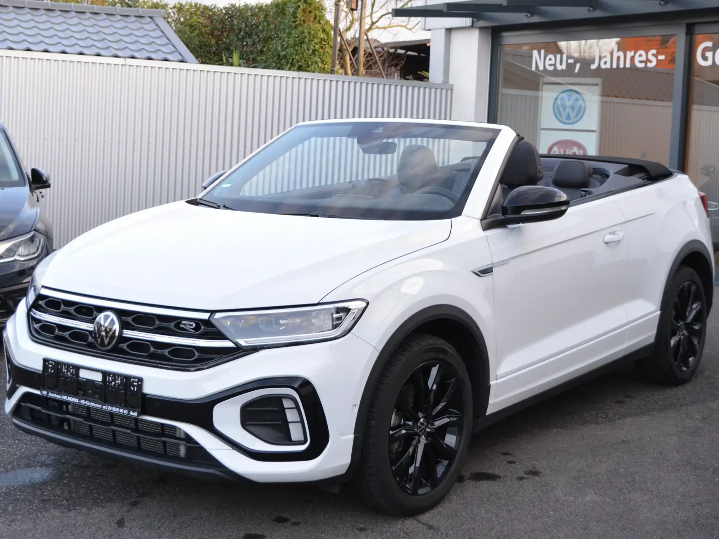 Volkswagen T-Roc R-Line Black Style LED NAVI ACC KAM SHZ Wit - 1
