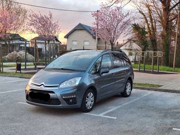 Grand C4 Picasso HDi 110 FAPPack BMP6 année 2012