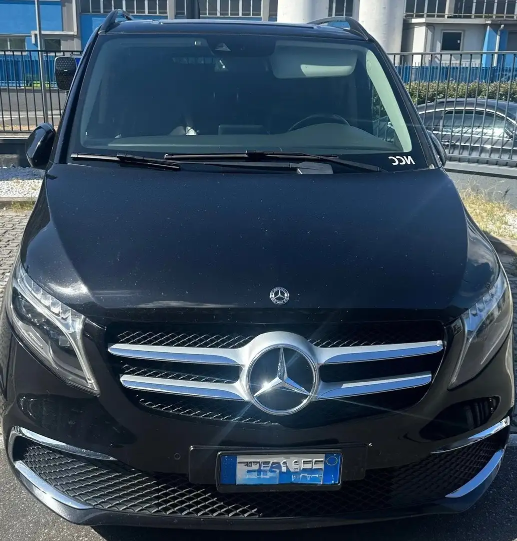 Mercedes-Benz V V 250 d Automatic Premium Extralong Schwarz - 2