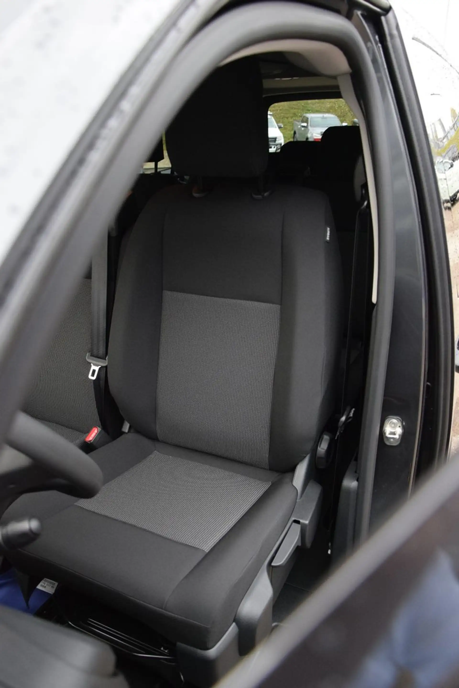 Peugeot Expert L3 NAVI TEMP 180°-KAMERA LED 9-SITZE AHK — photo 4