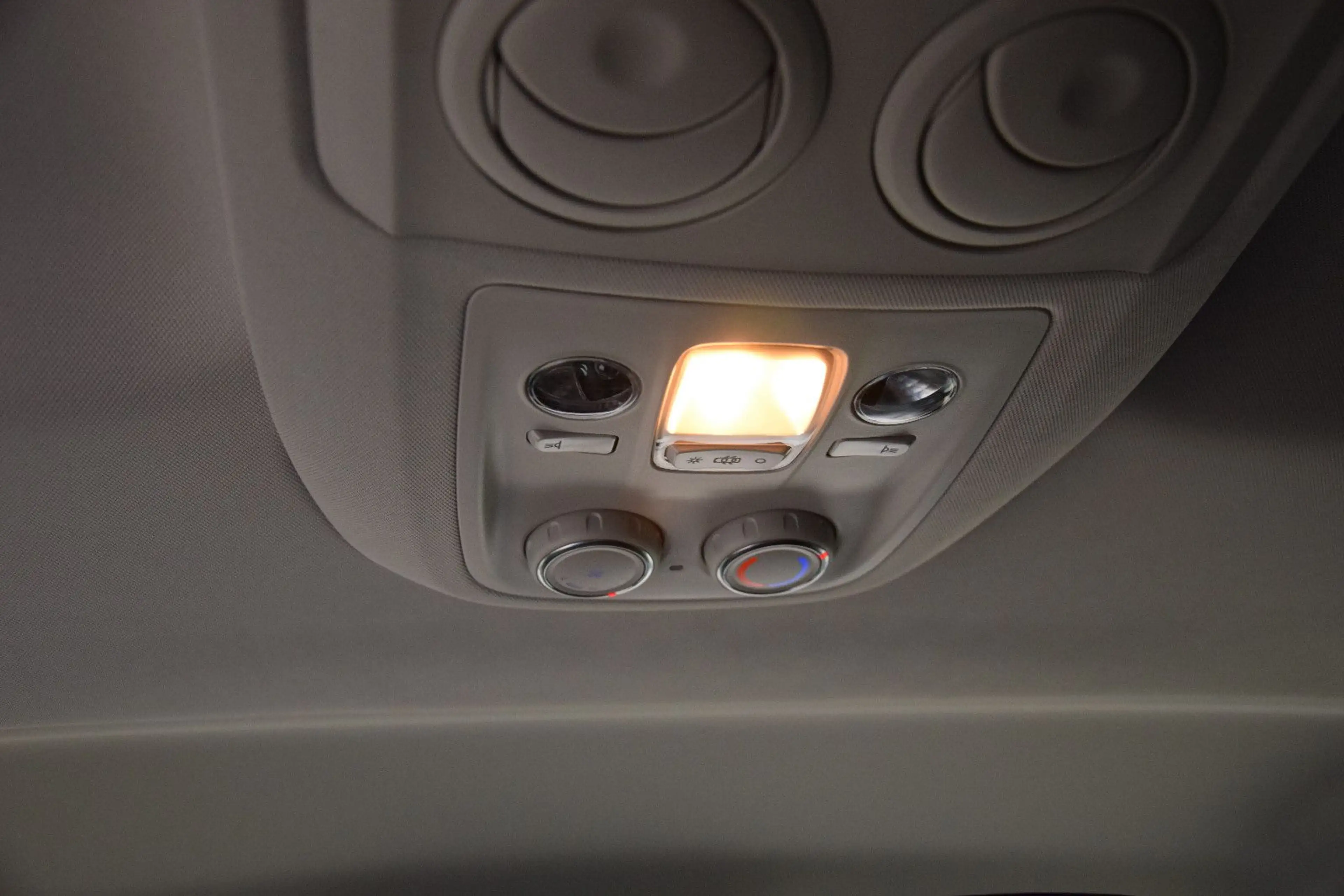 Peugeot Expert L3 NAVI TEMP 180°-KAMERA LED 9-SITZE AHK — photo 12
