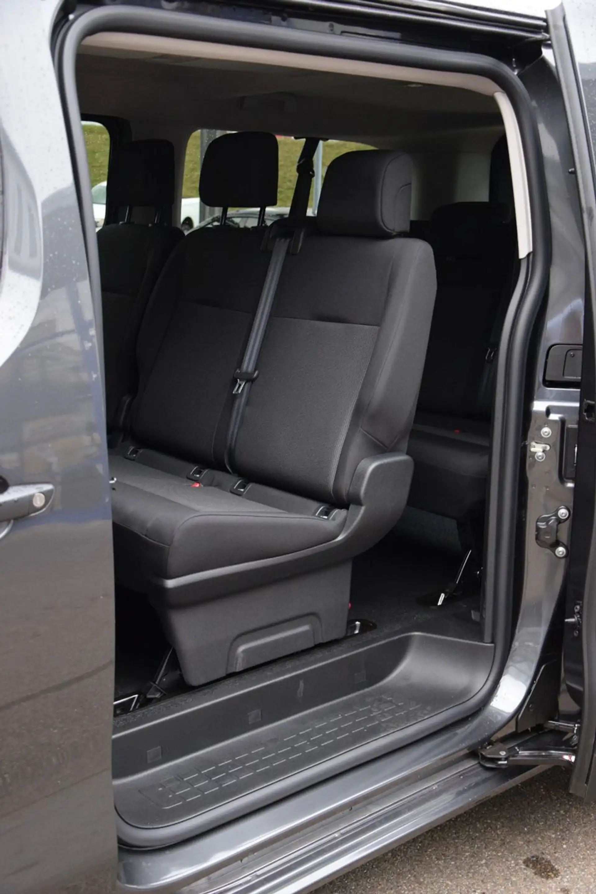 Peugeot Expert L3 NAVI TEMP 180°-KAMERA LED 9-SITZE AHK — photo 14