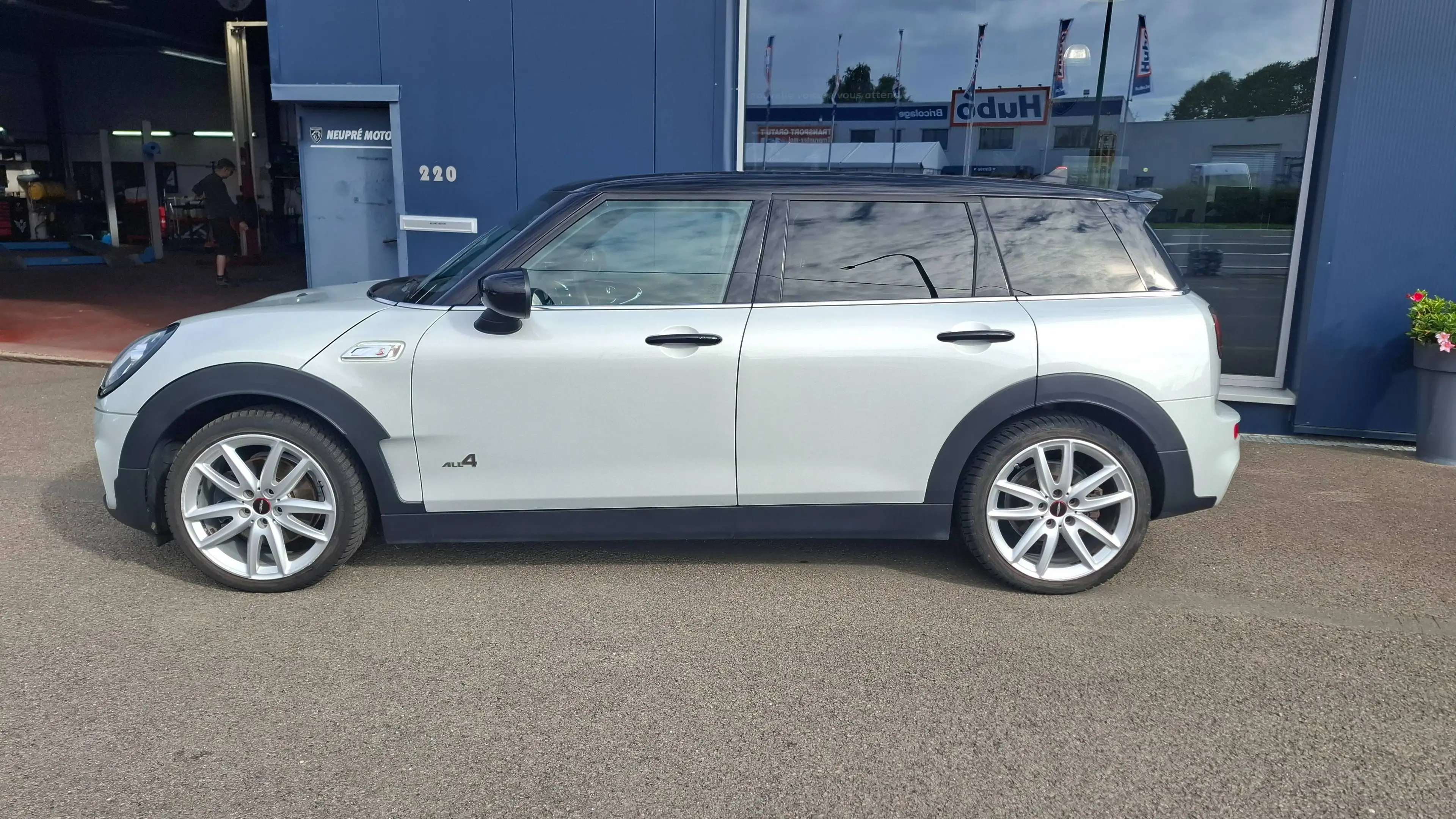 MINI Cooper S Clubman Mini Clubman 2.0AS Cooper S ALL4 OPF — photo 2