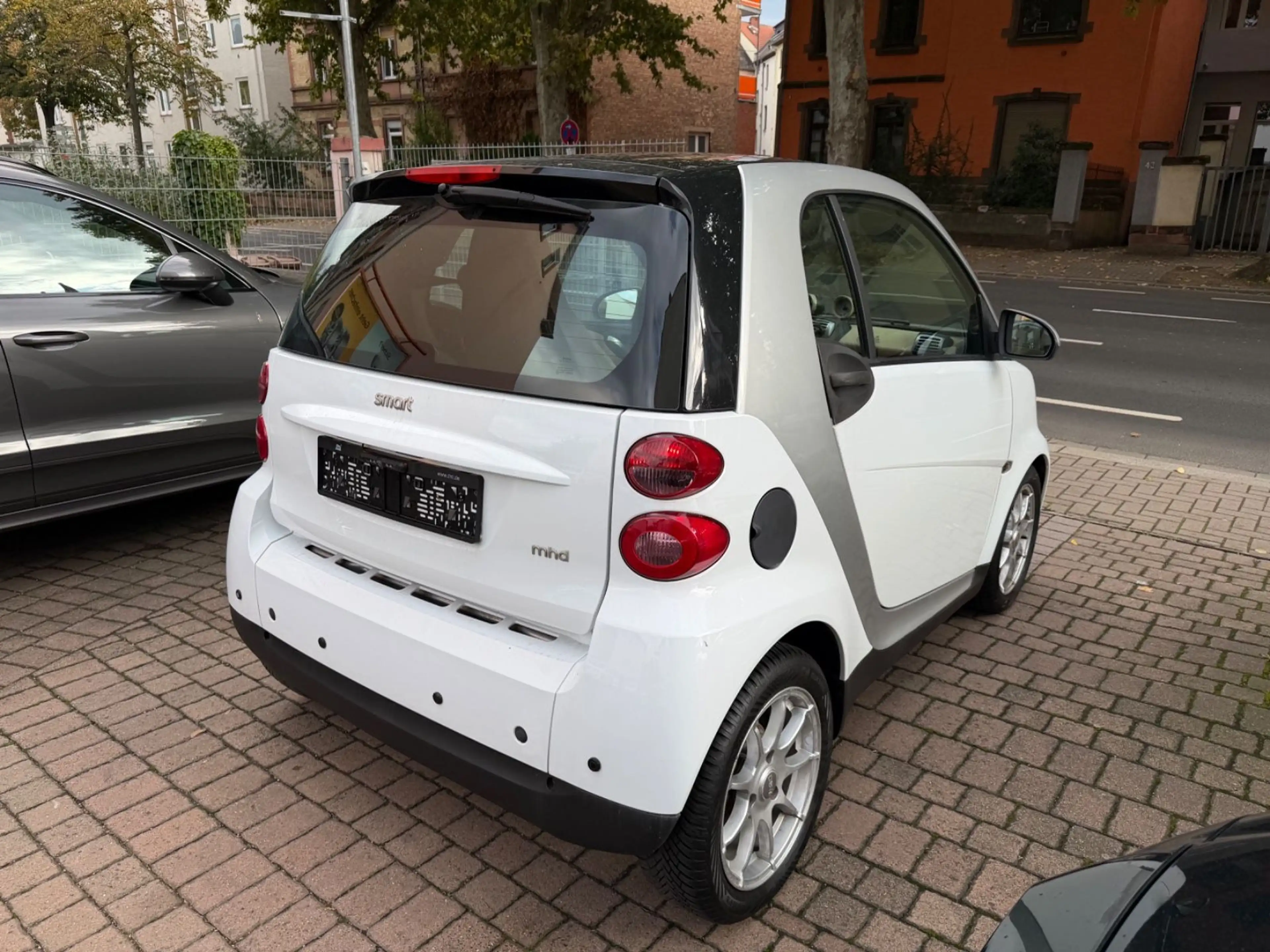 smart forTwo coupe MHD 52 kW 1.Hand/Navi/Klima/Servo — photo 4