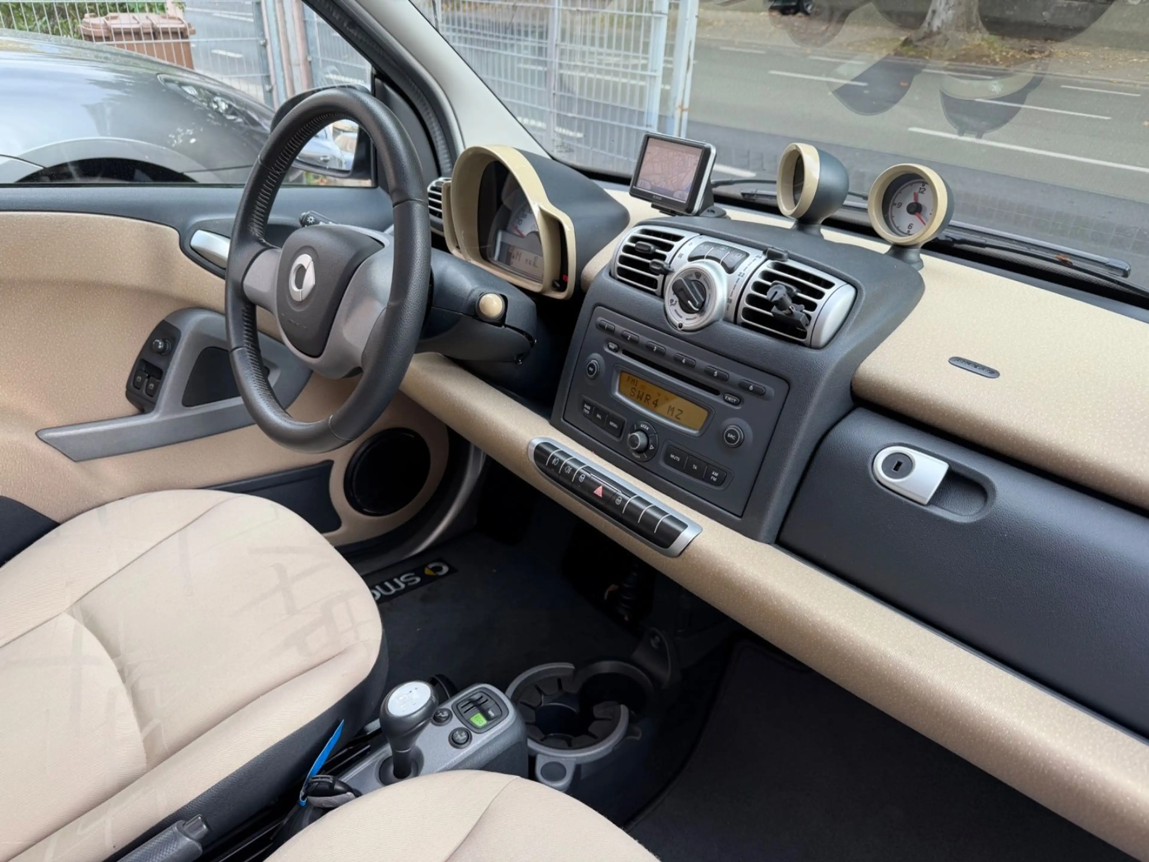 smart forTwo coupe MHD 52 kW 1.Hand/Navi/Klima/Servo — photo 8