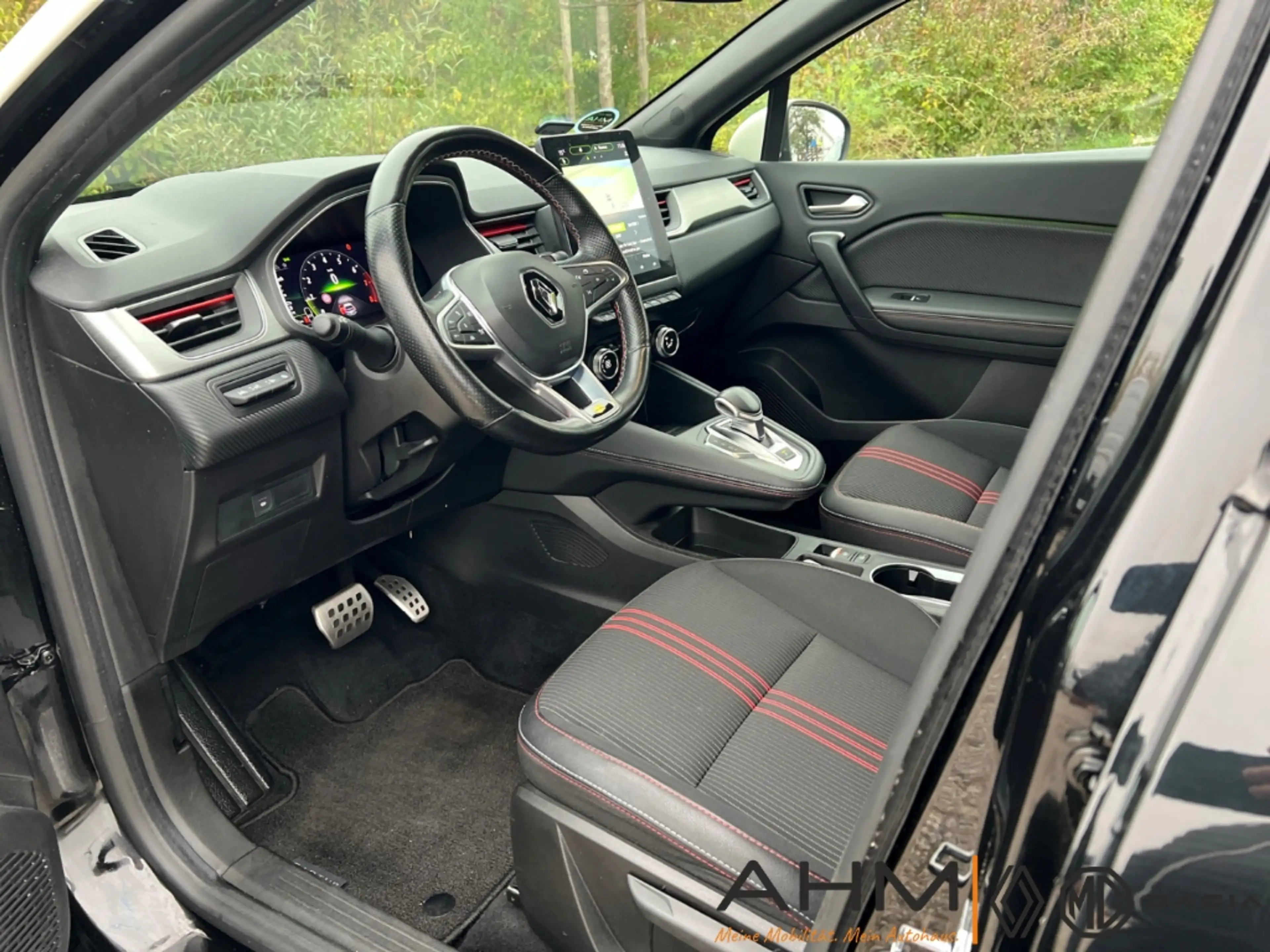 Renault Captur II R.S. Line 1.3 TCe 140 Winter & Premium — photo 10