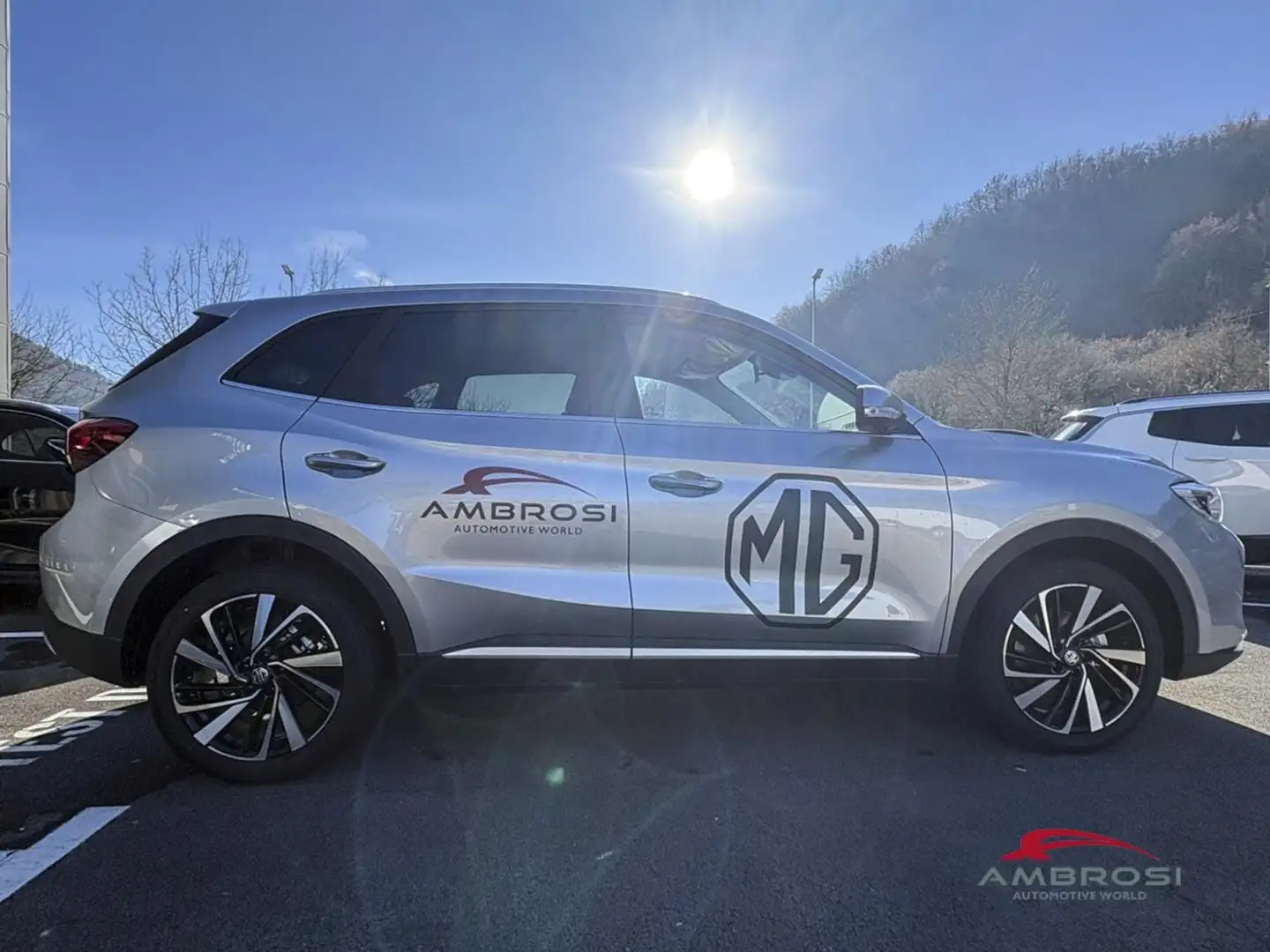 MG HS 1.5T PHEV 2WD COMFORT Argento - 2