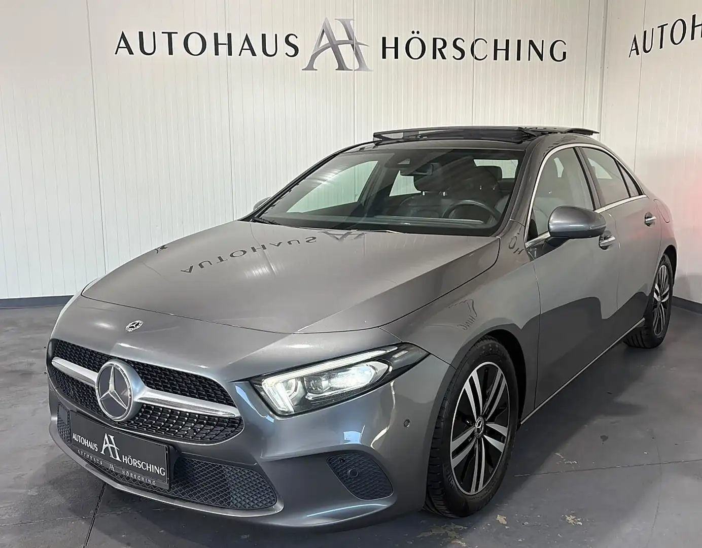 Mercedes-Benz A 180 d Progressive (EURO 6d) Silber - 2