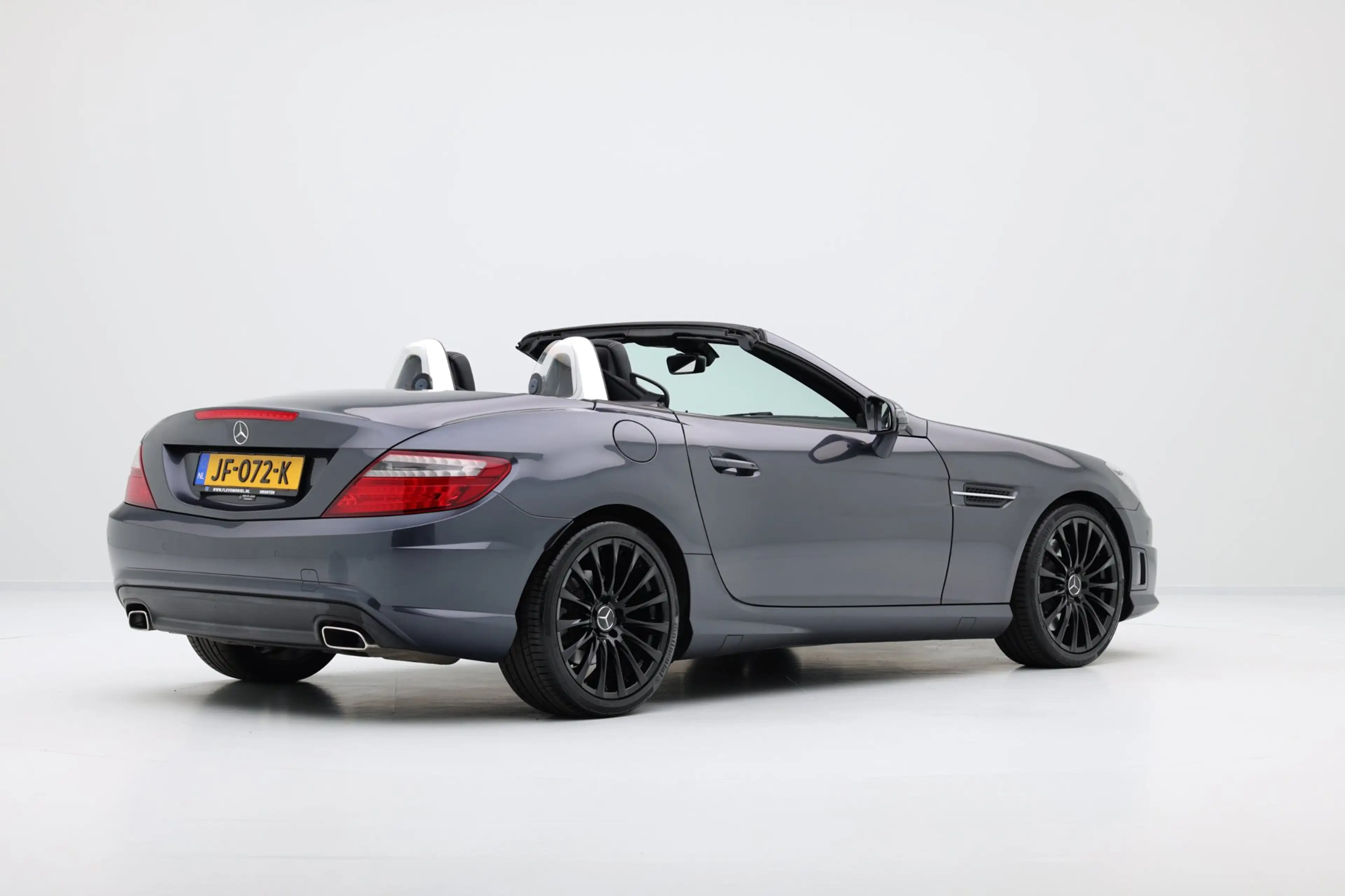 Mercedes-Benz SLK 200 Aut. Airscarf|Pano|Leer|Stoelverw. — photo 3
