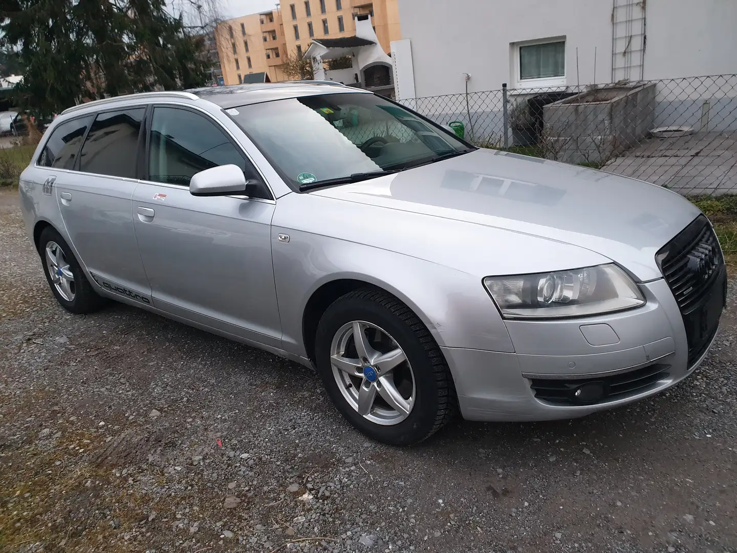 Audi A6 allroad 2,7 automatic Vollausstattung Festpreis Plateado - 1