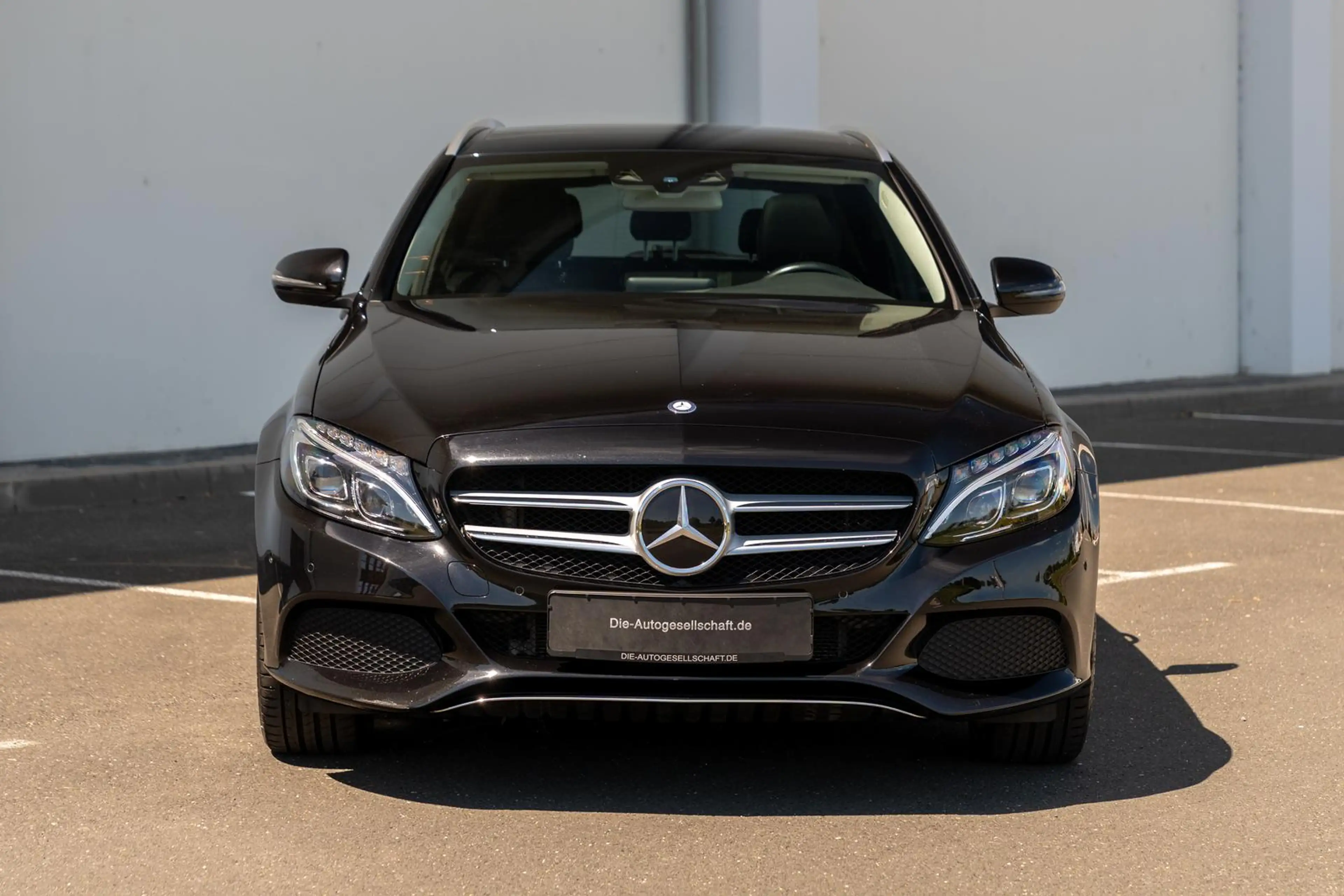Mercedes-Benz C 350 e T*LED*NAVI*ACC*PANO*KAMERA*BURMESTER*AHK* — photo 5