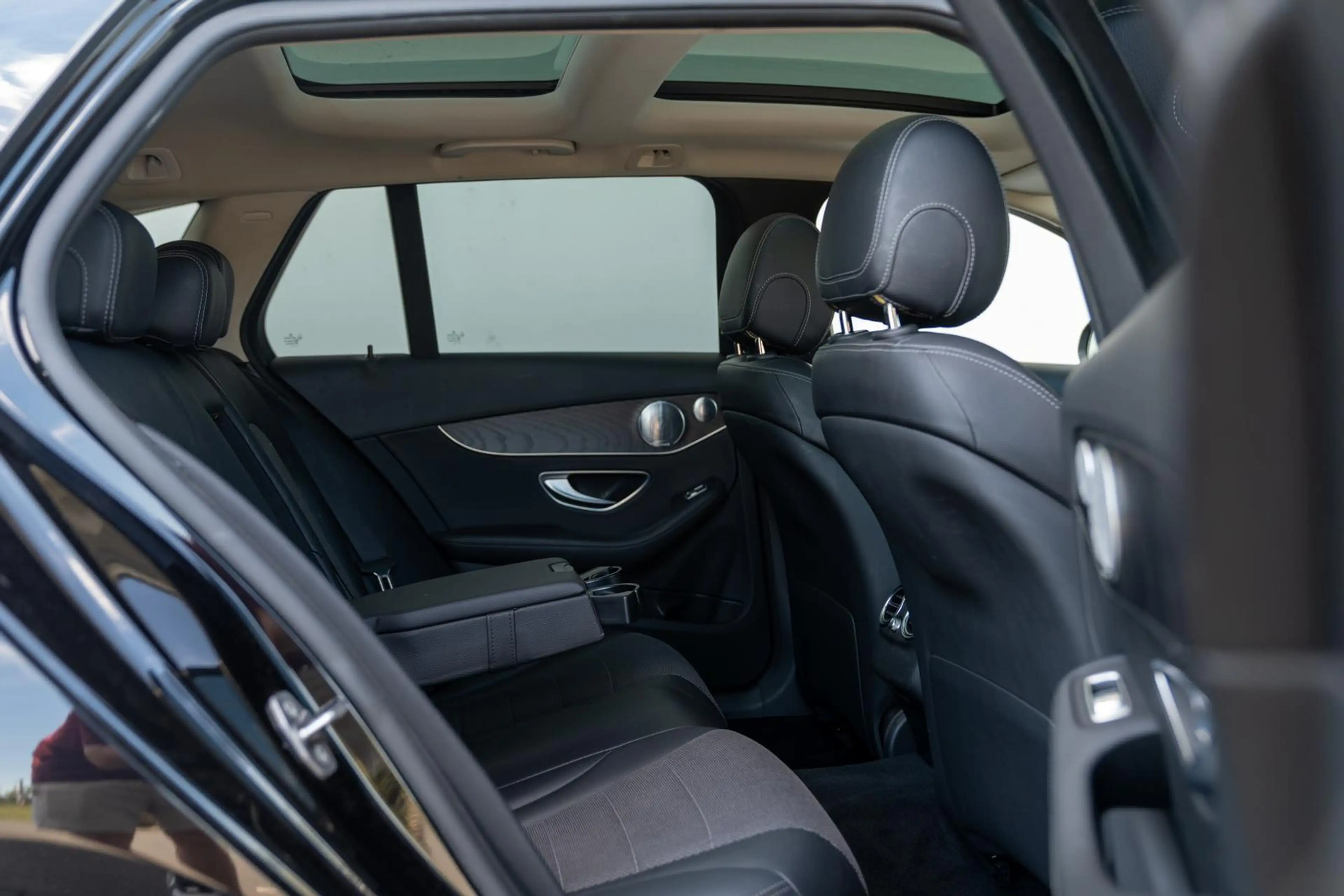 Mercedes-Benz C 350 e T*LED*NAVI*ACC*PANO*KAMERA*BURMESTER*AHK* — photo 13