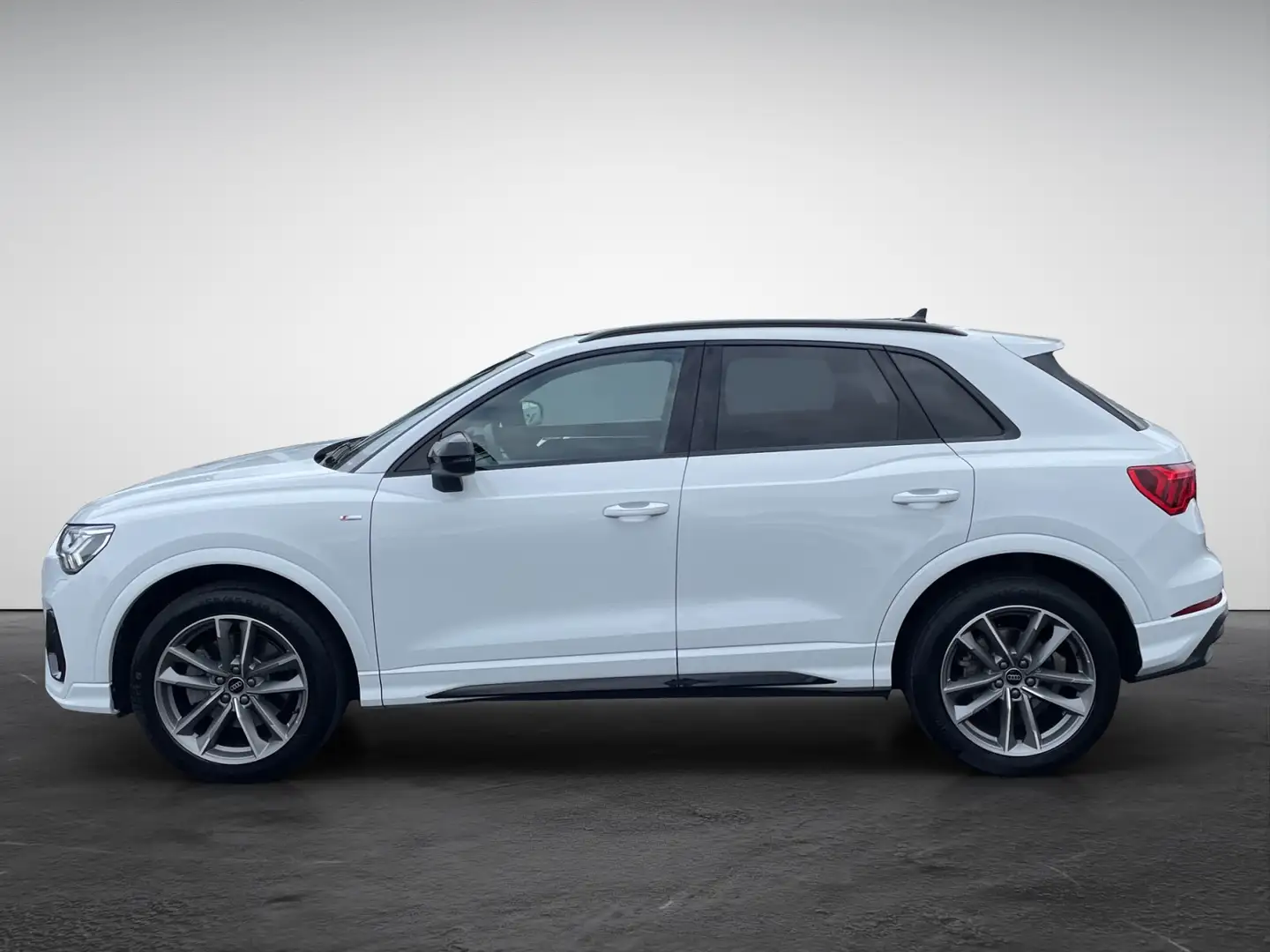 Audi Q3 40 TFSI S tronic quattro S line Weiß - 2