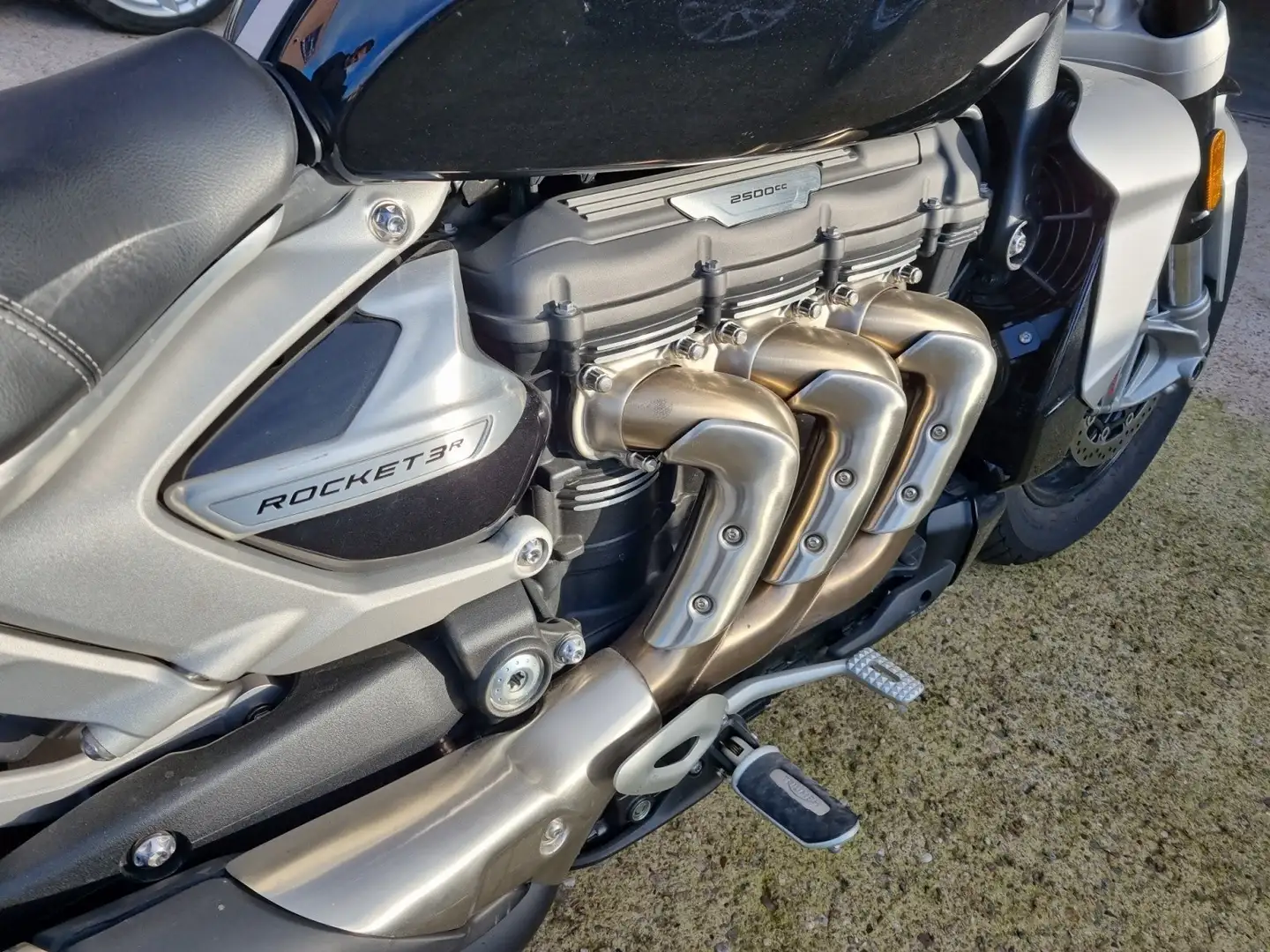 Triumph Rocket 3 R 2500 ROCKET 3 R Noir - 2