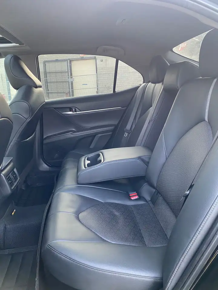 Toyota Camry снимка Toyota Camry