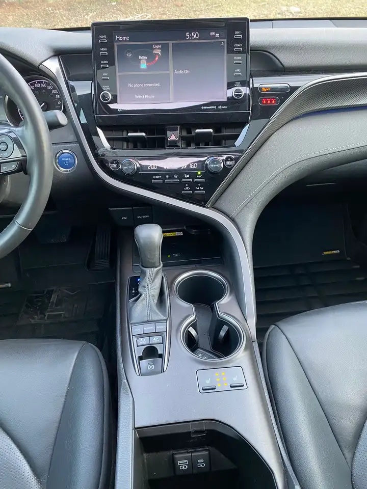 Toyota Camry снимка Toyota Camry