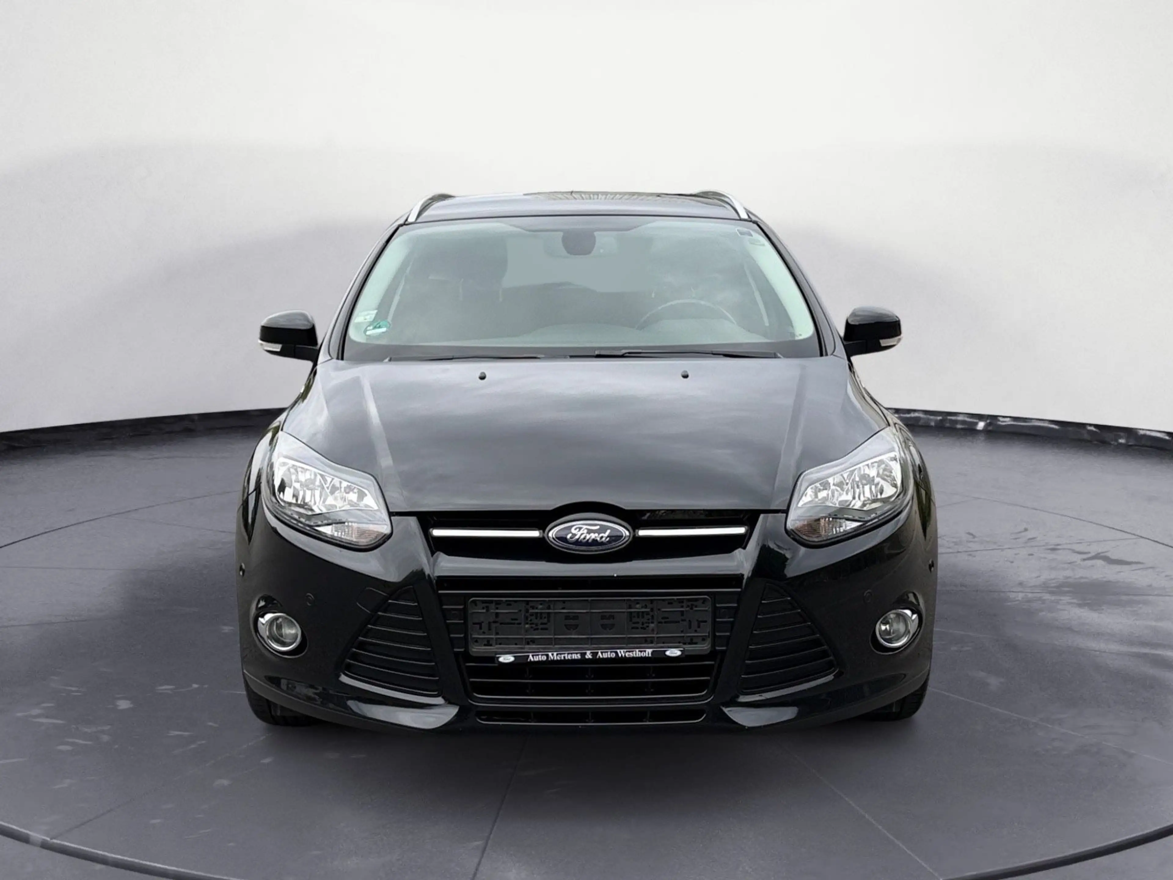 Ford Focus Turnier Titanium Navi Tempomat Sitzheizung — photo 3