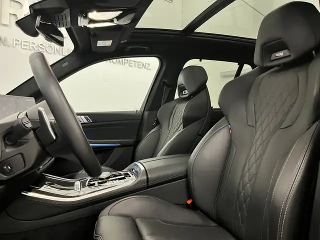 BMW X5 view 13