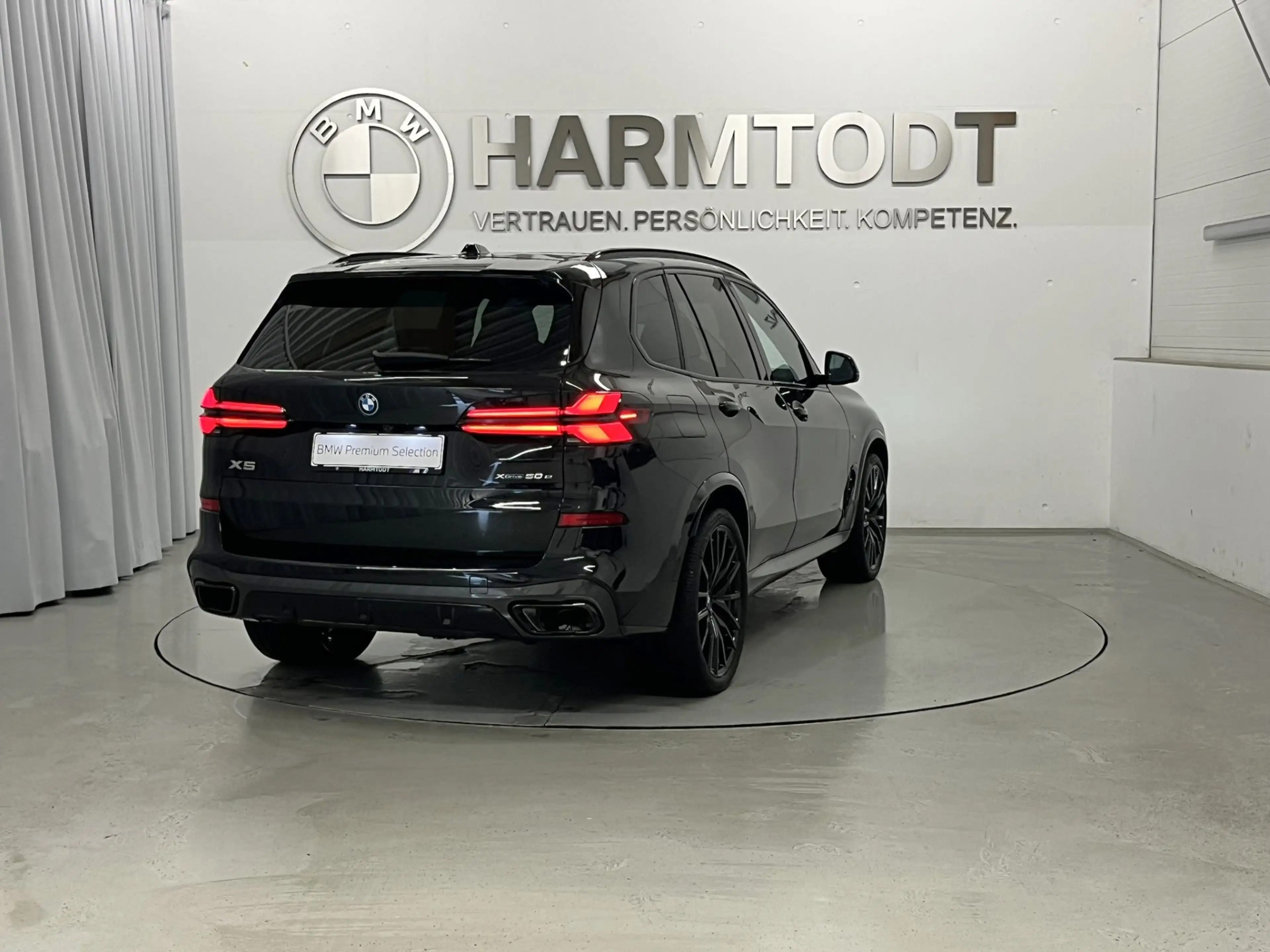 BMW X5 xDrive50e *M-Sport PRO / Innovationspaket / AHV* — photo 5