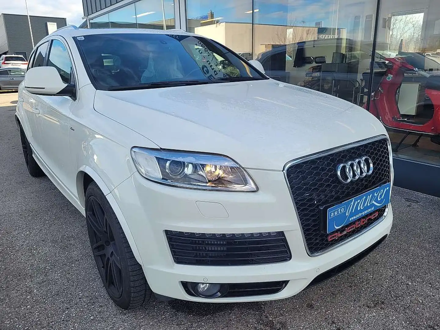 Audi Q7 3,0 TDI V6 quattro DPF Tiptronic Weiß - 1