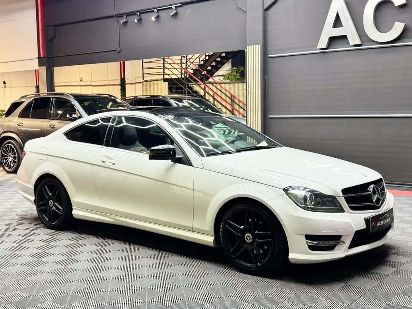 Mercedes-Benz C 180 Coupé Blanco - 2