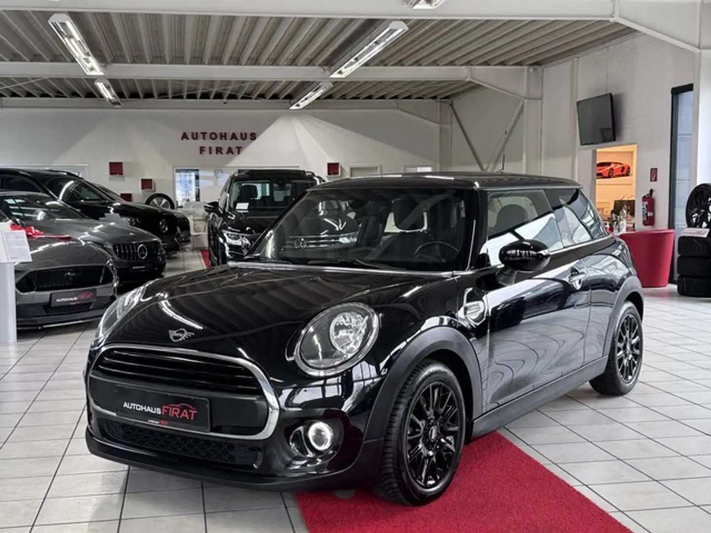 MINI One 1,5 Steptronic°Klima°PDC°Alufelgen° Noir - 2