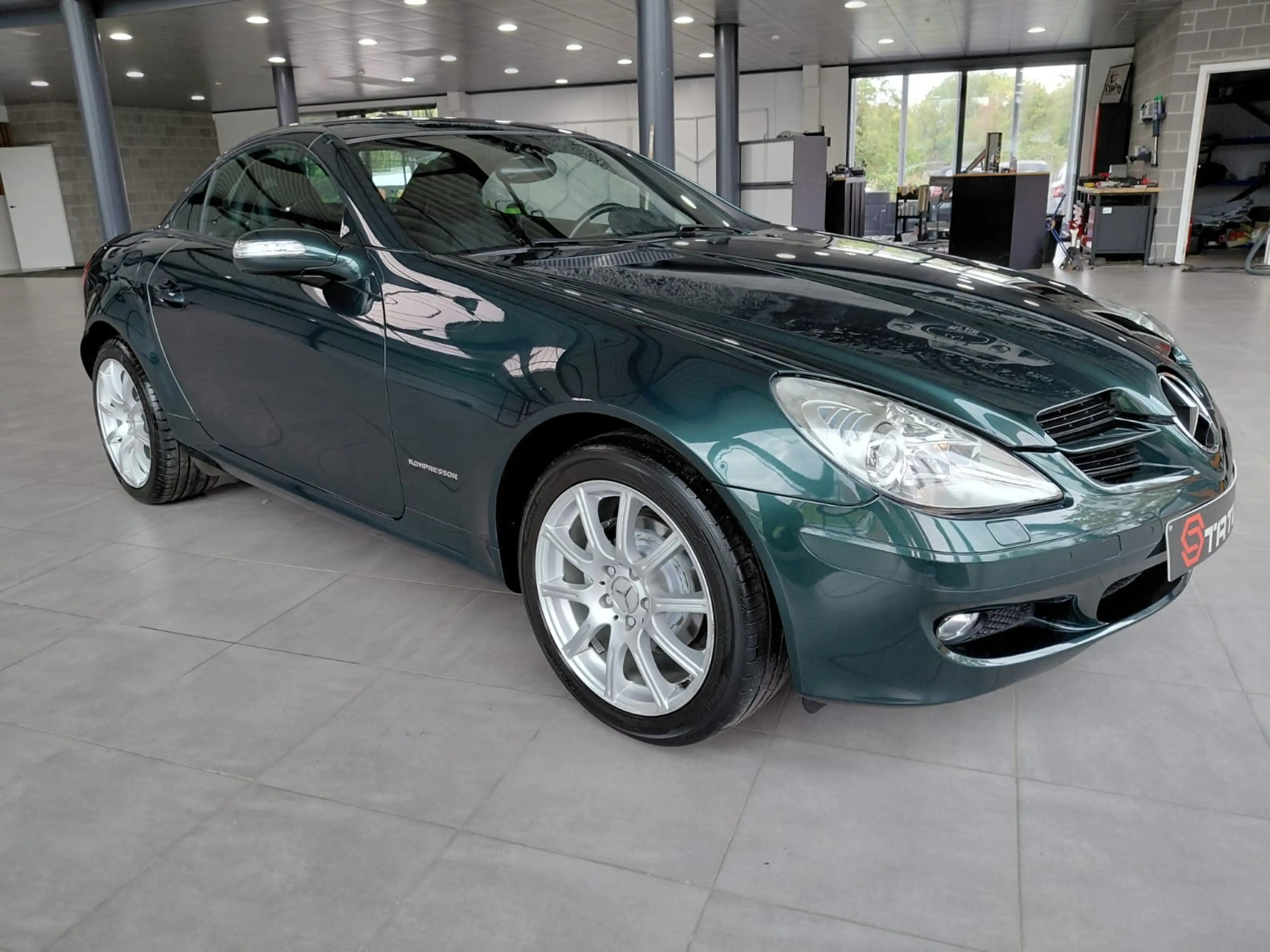 Mercedes-Benz SLK 200 SLK 200 Kompressor. UNIEKE KLEUR. AIR SCARF.