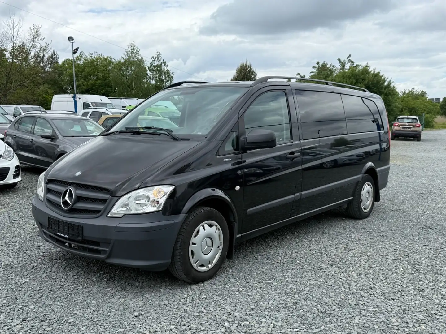 Mercedes-Benz Vito Kombi 116 CDI extralang *8 Sitze*Klima* Schwarz - 2