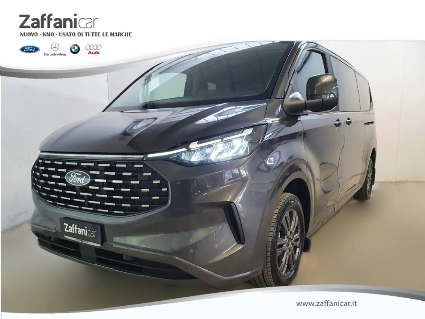 Ford Tourneo Custom 320 2.0 EcoBlue 136CV aut. PL Titanium Grigio - 1