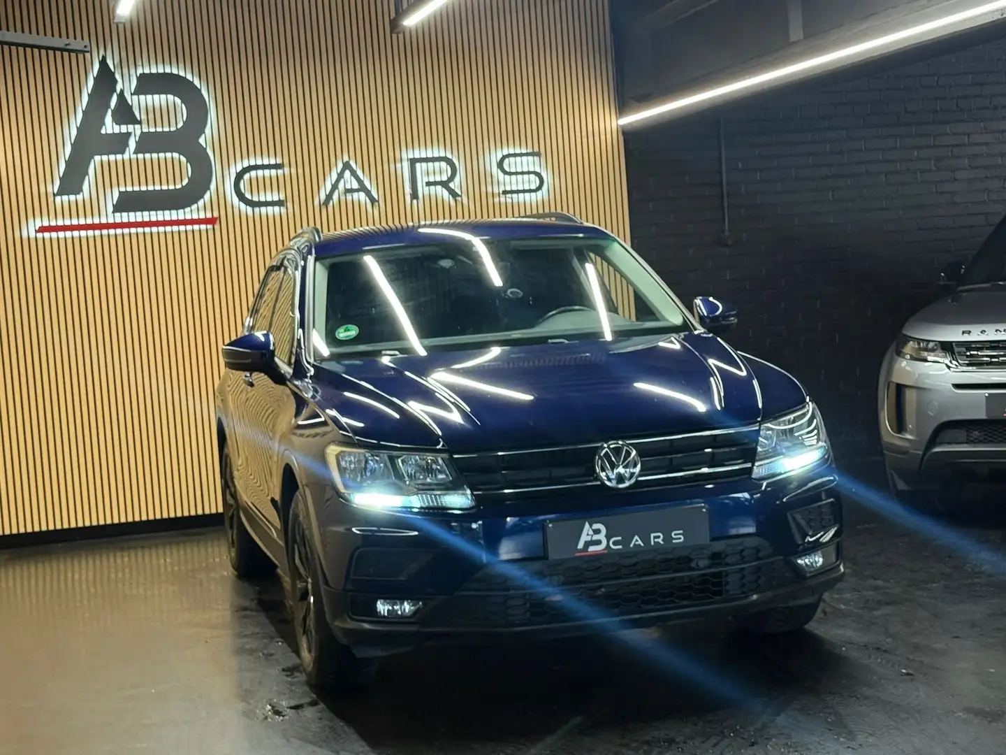 Volkswagen Tiguan 1.5 TSI ACT * GARANTIE 12 MOIS * SPORT * Blauw - 2