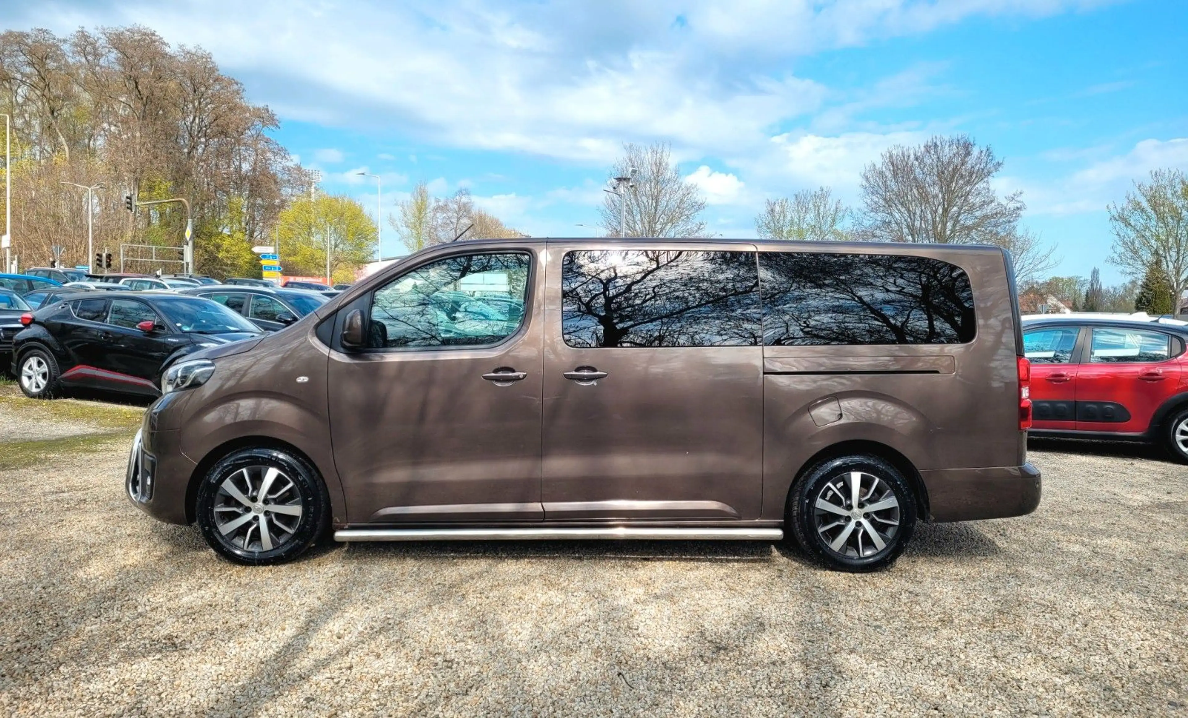 Toyota Proace Verso L2 Executive*Navi*R-Cam*SZH*LMF*HUD — photo 2