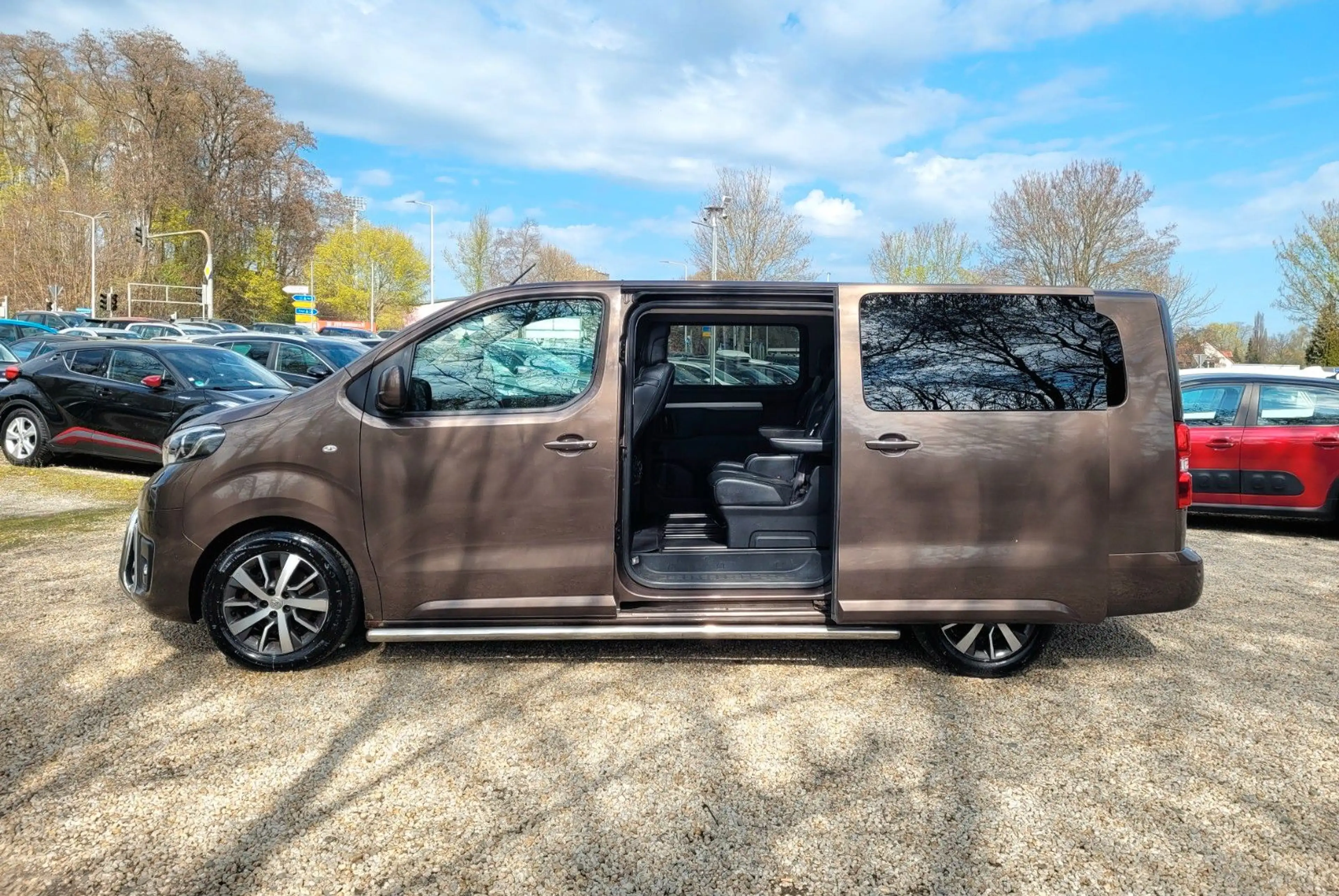 Toyota Proace Verso L2 Executive*Navi*R-Cam*SZH*LMF*HUD — photo 3