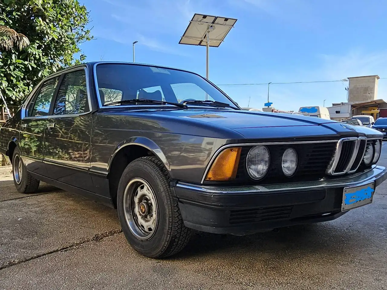 BMW 728i, foto 3