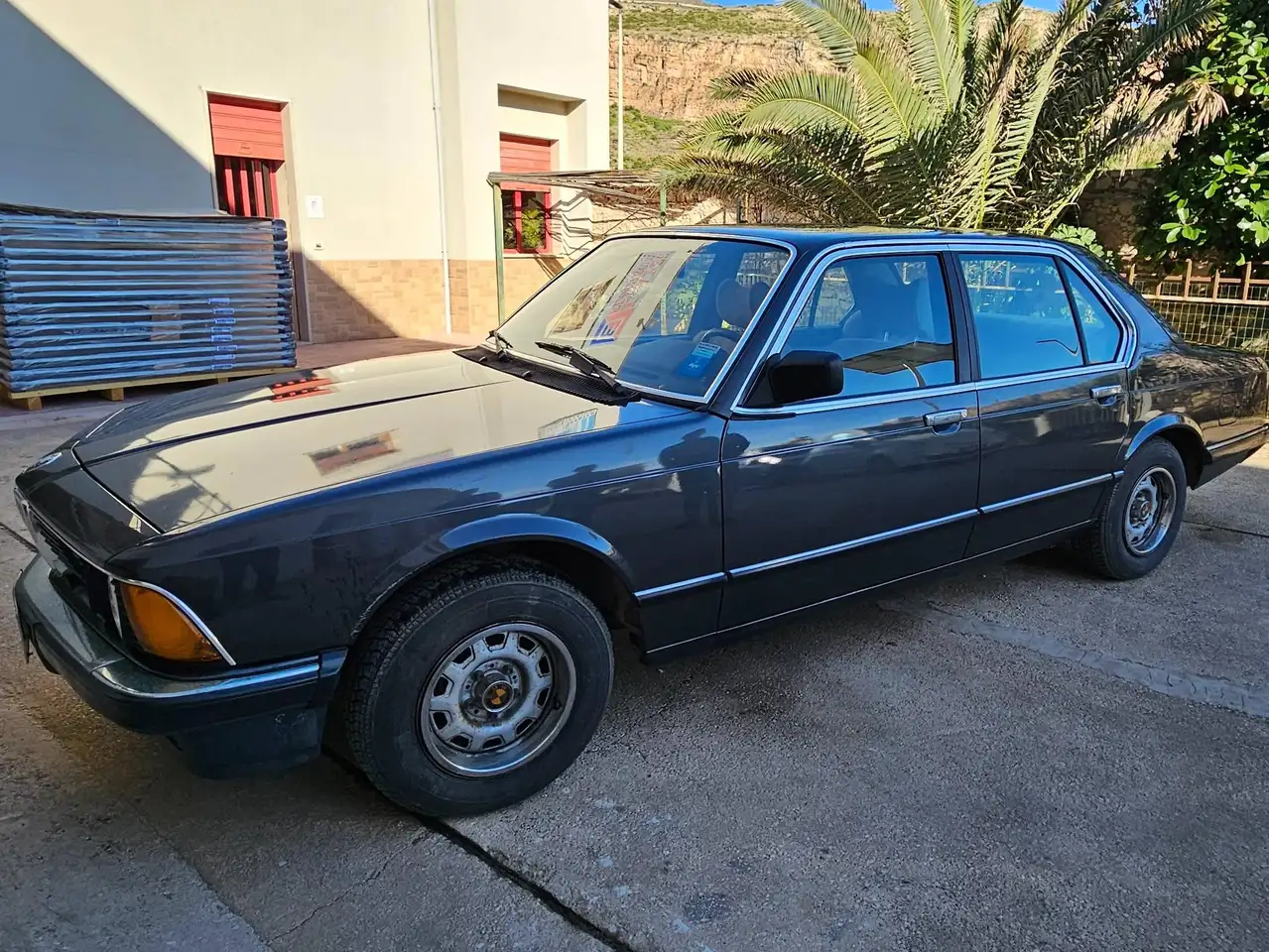 BMW 728i, foto 5