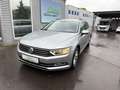 Volkswagen Passat Variant Comfortl.+Navi+Klima+Shz Silber - thumbnail 1