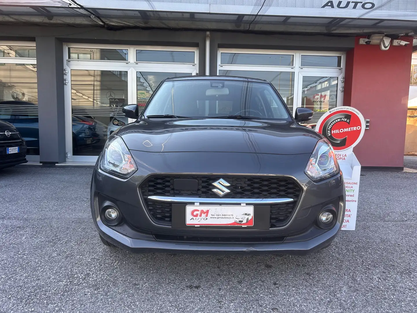 Suzuki Swift 1.2h Top 4wd allgrip Gris - 2