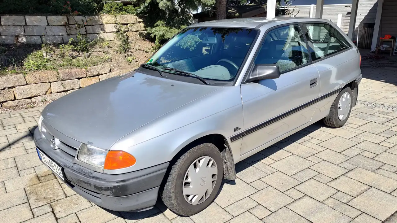 Opel Astra GL, foto 7