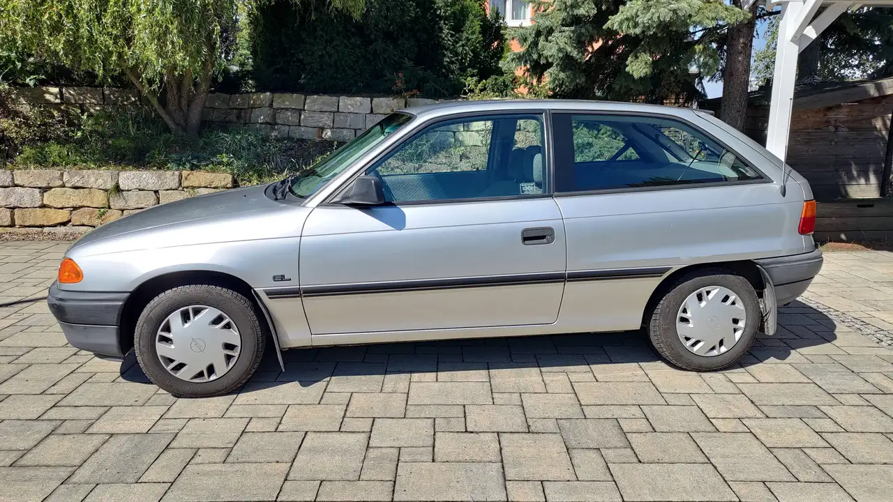 Opel Astra GL, foto 6