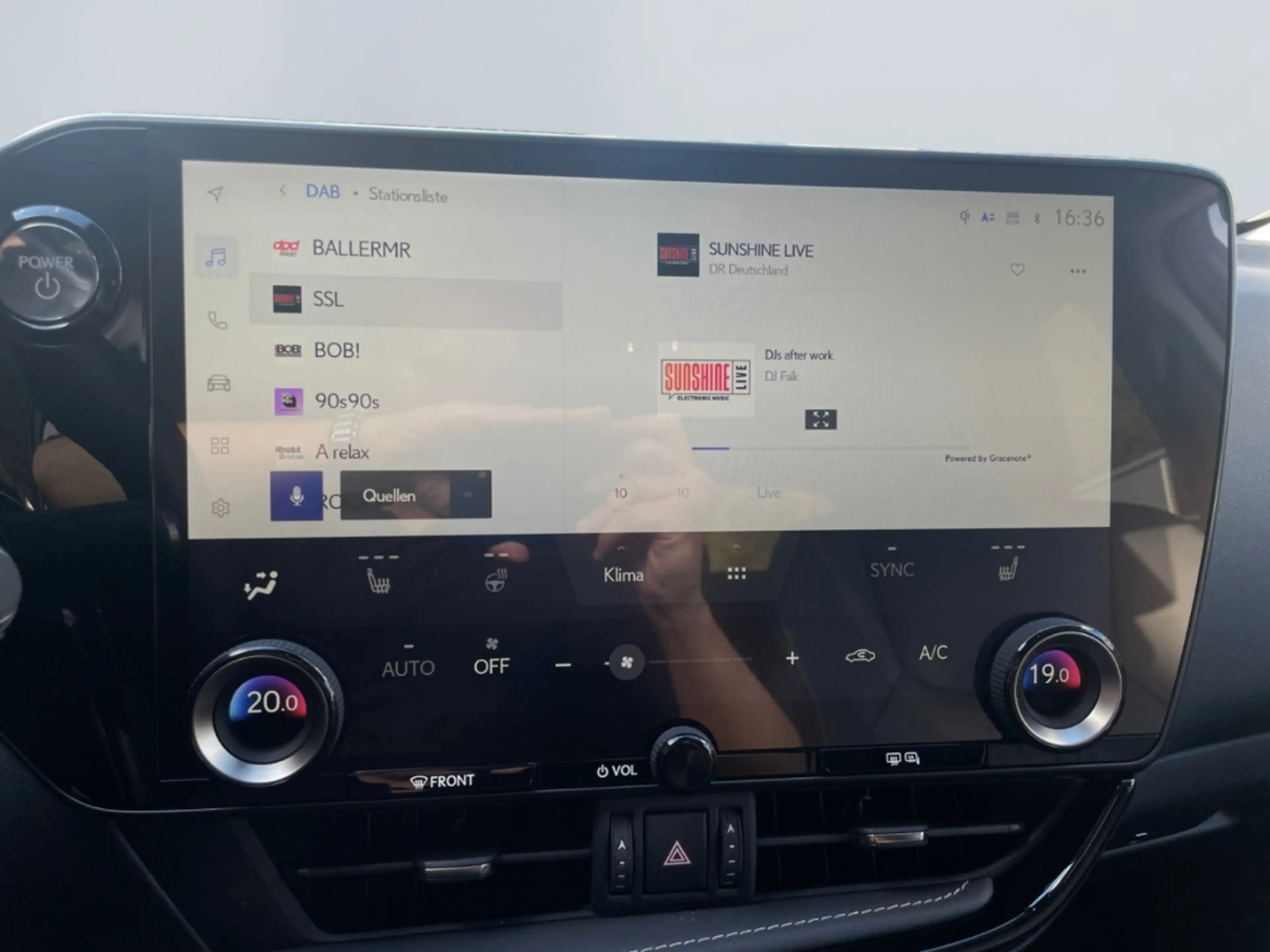Lexus NX 450h+ E-FOUR Executive Line*Black-Edition*AHK* — photo 15