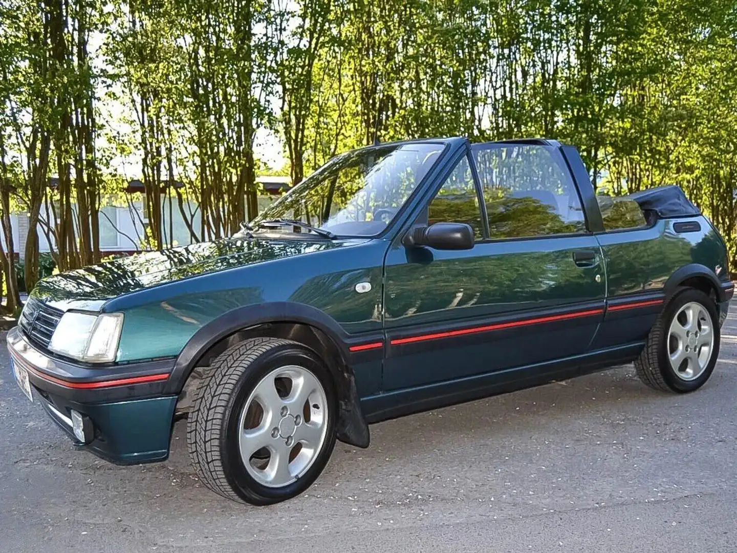 Peugeot 205 205+5p+Cabrio+1.9+CTI+cat. Azul - 1