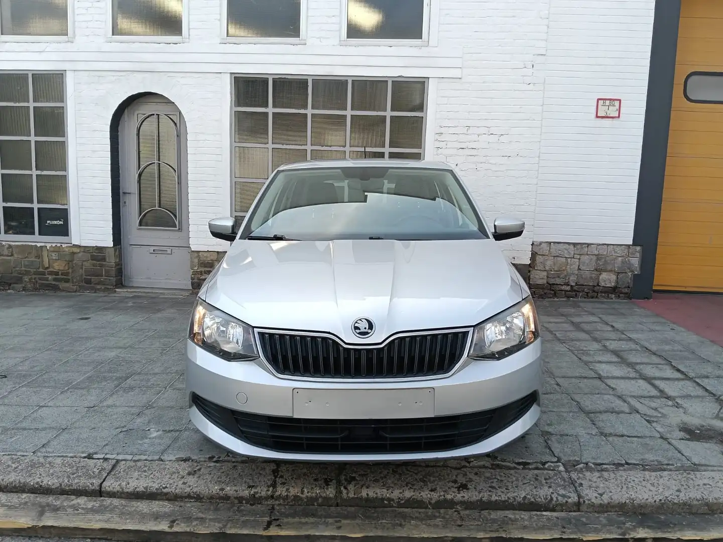Skoda Fabia SW 1.4 CR TDi Ambition Grijs - 1