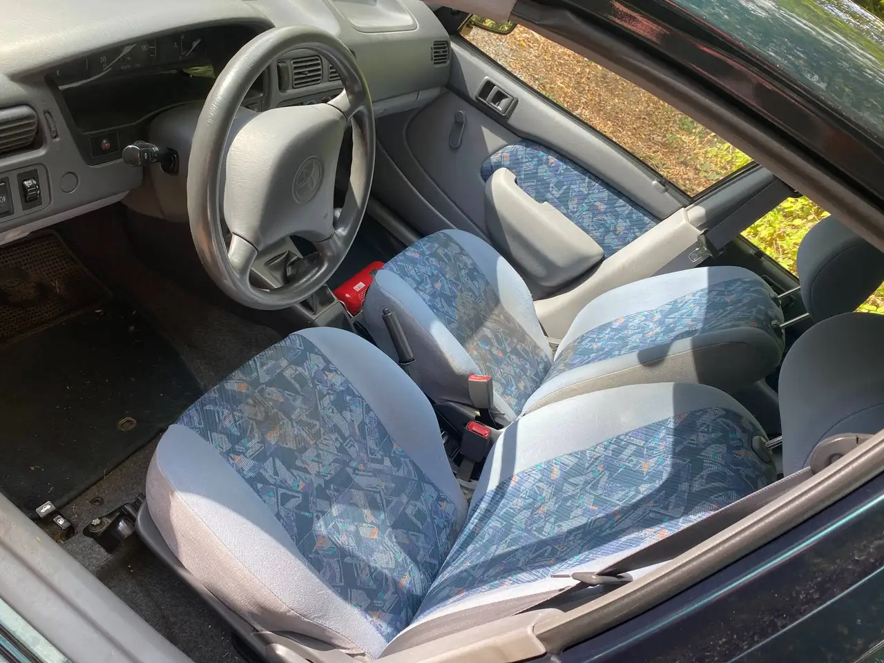 Toyota Starlet 1.3i 16v XS, foto 3