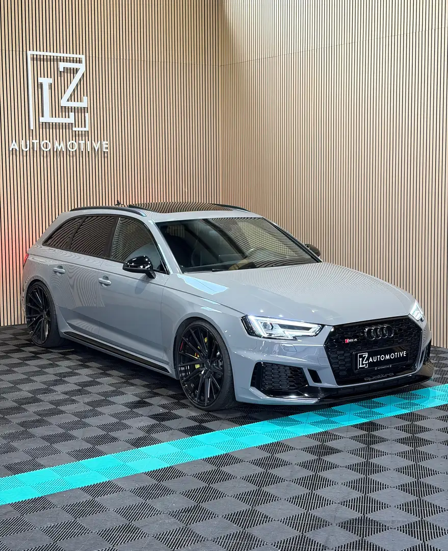Audi RS4 2.9 TFSI quattro OHNE OPF *21 VOSSEN,KW,PANO,B&O* Grau - 2