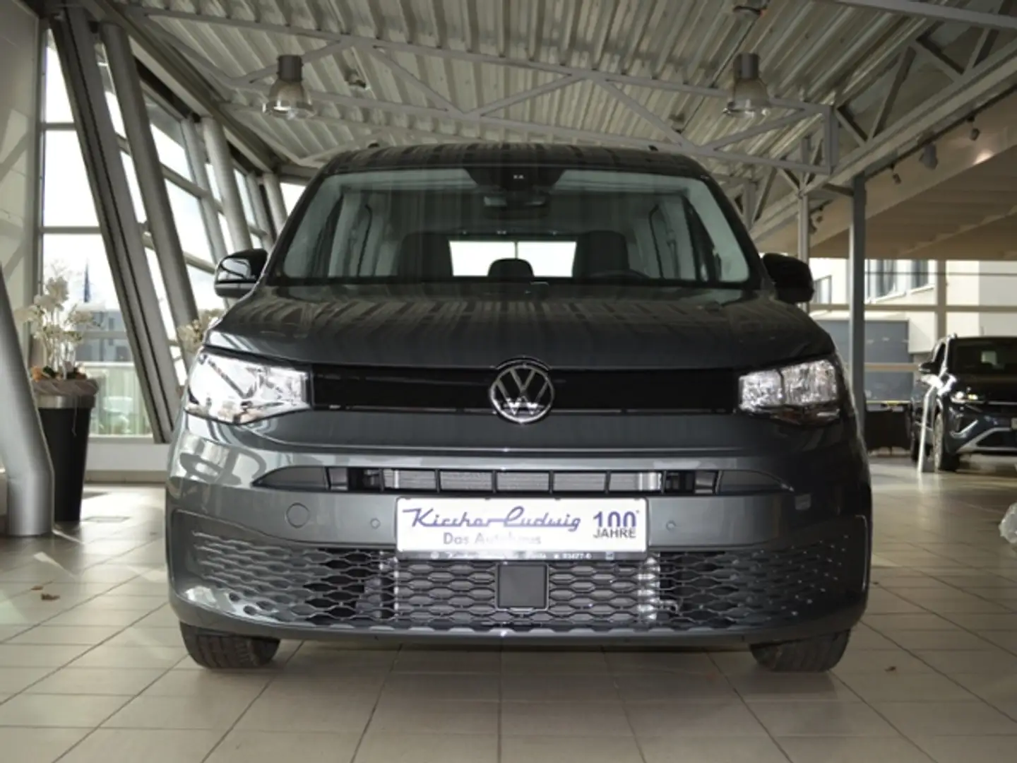 Volkswagen Caddy 2,0 TDI DSG KLIMA APP C. SH Gris - 2