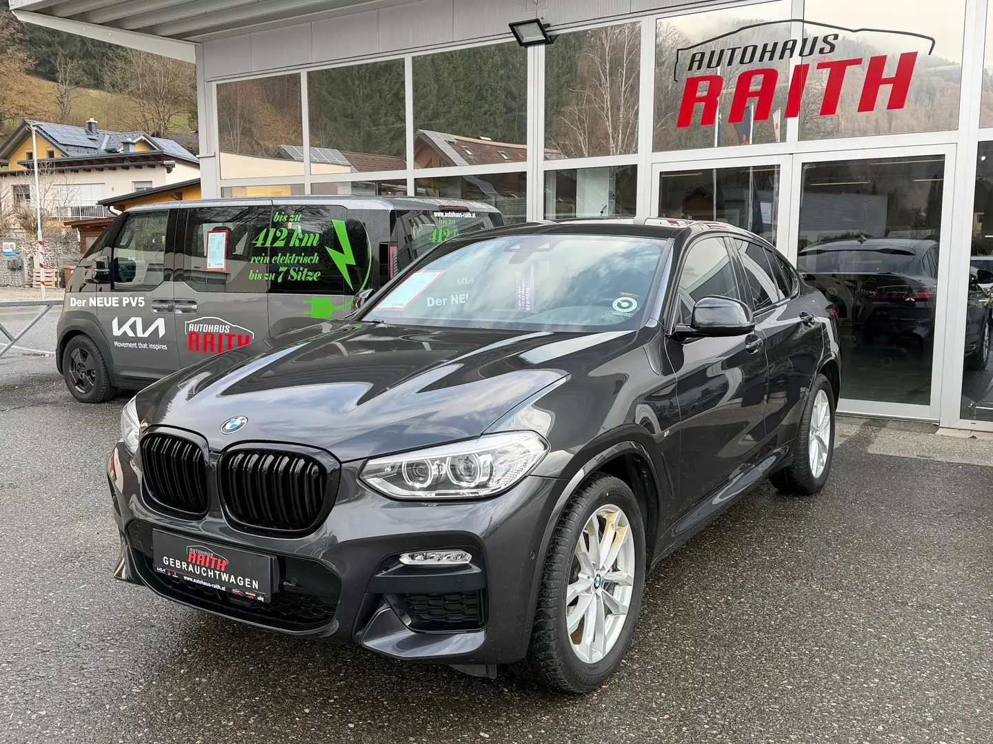 BMW X4 xDrive 30i M Sport Grau - 1