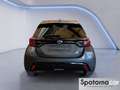Toyota Yaris 1.5 Hybrid 5 porte Lounge Grijs - thumbnail 4