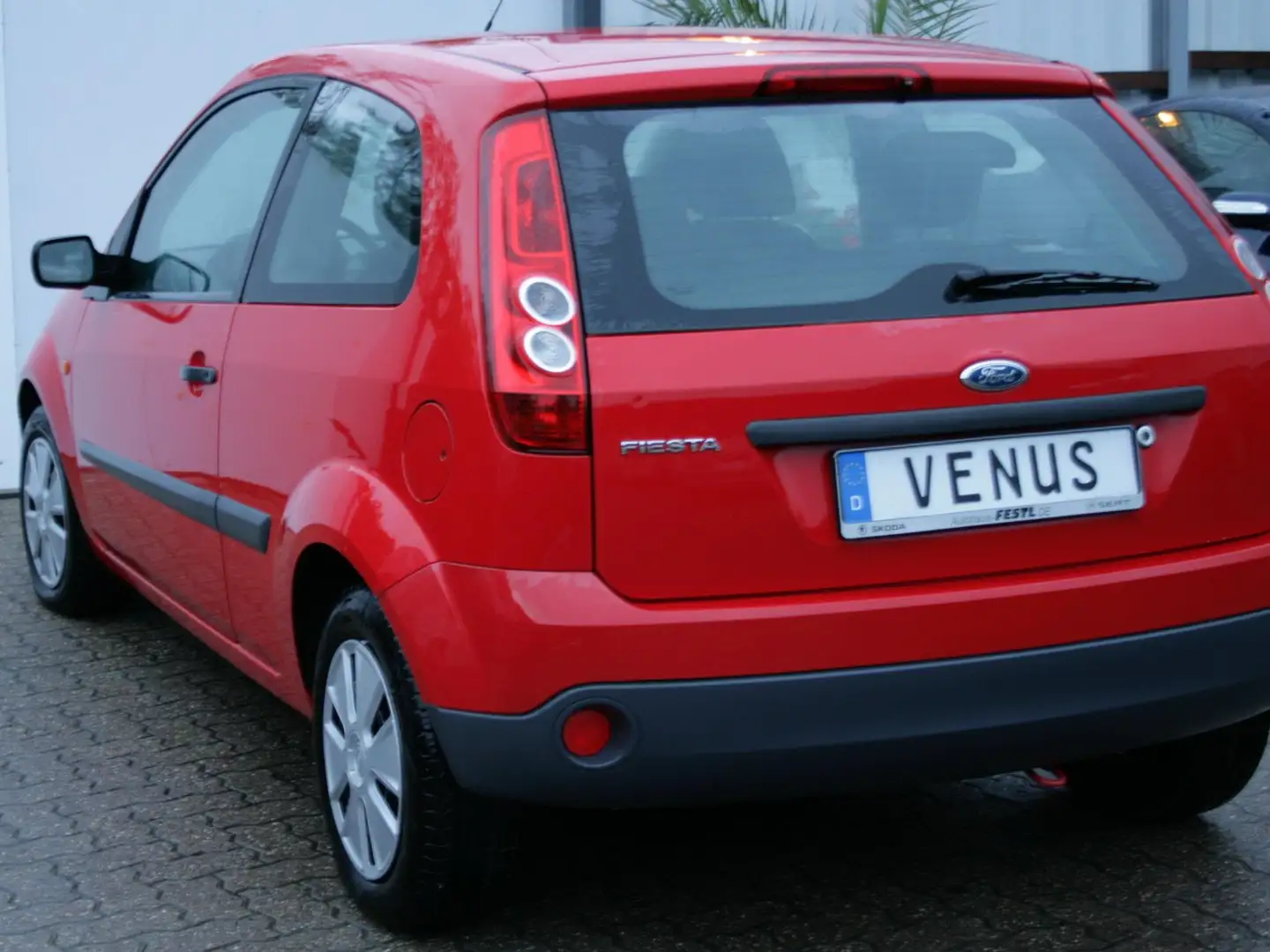 Ford Fiesta Basis Rot - 2