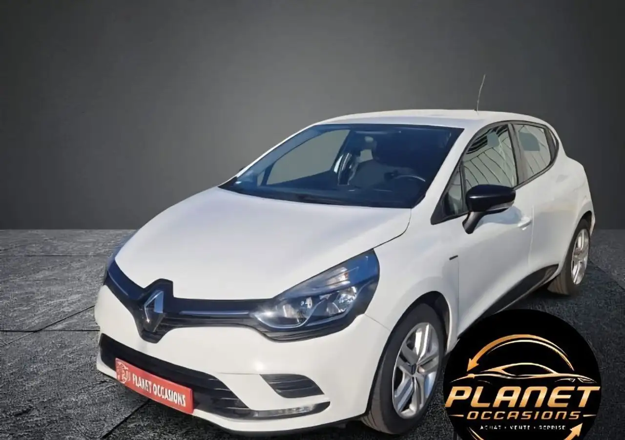 Renault Clio 4 Limited 2018 1Ã¨re Main Carnet + Garan